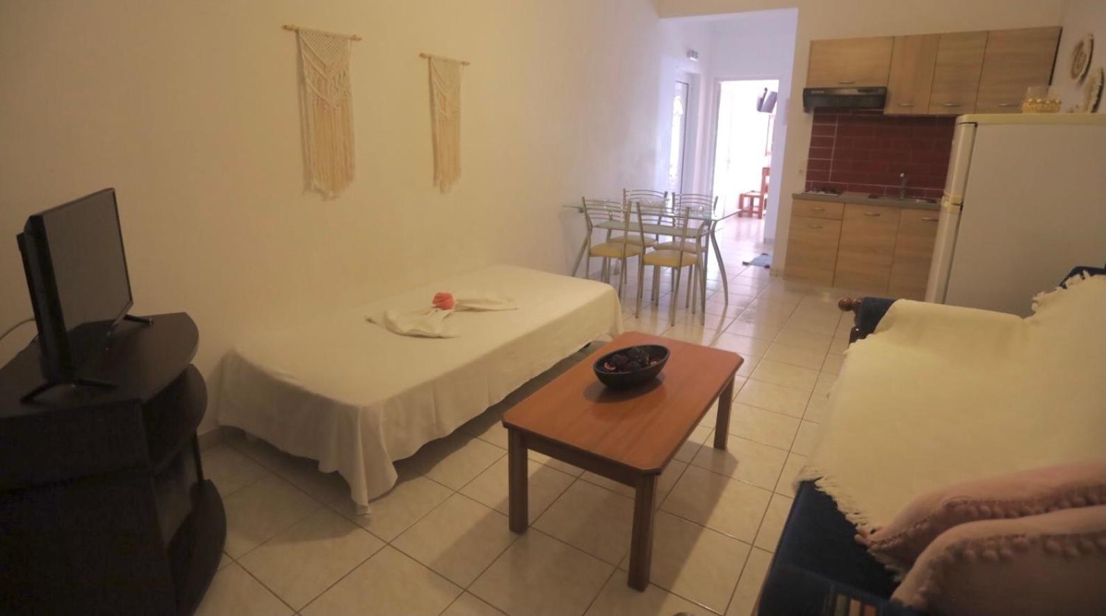 Apartahotel Athena Kythera *