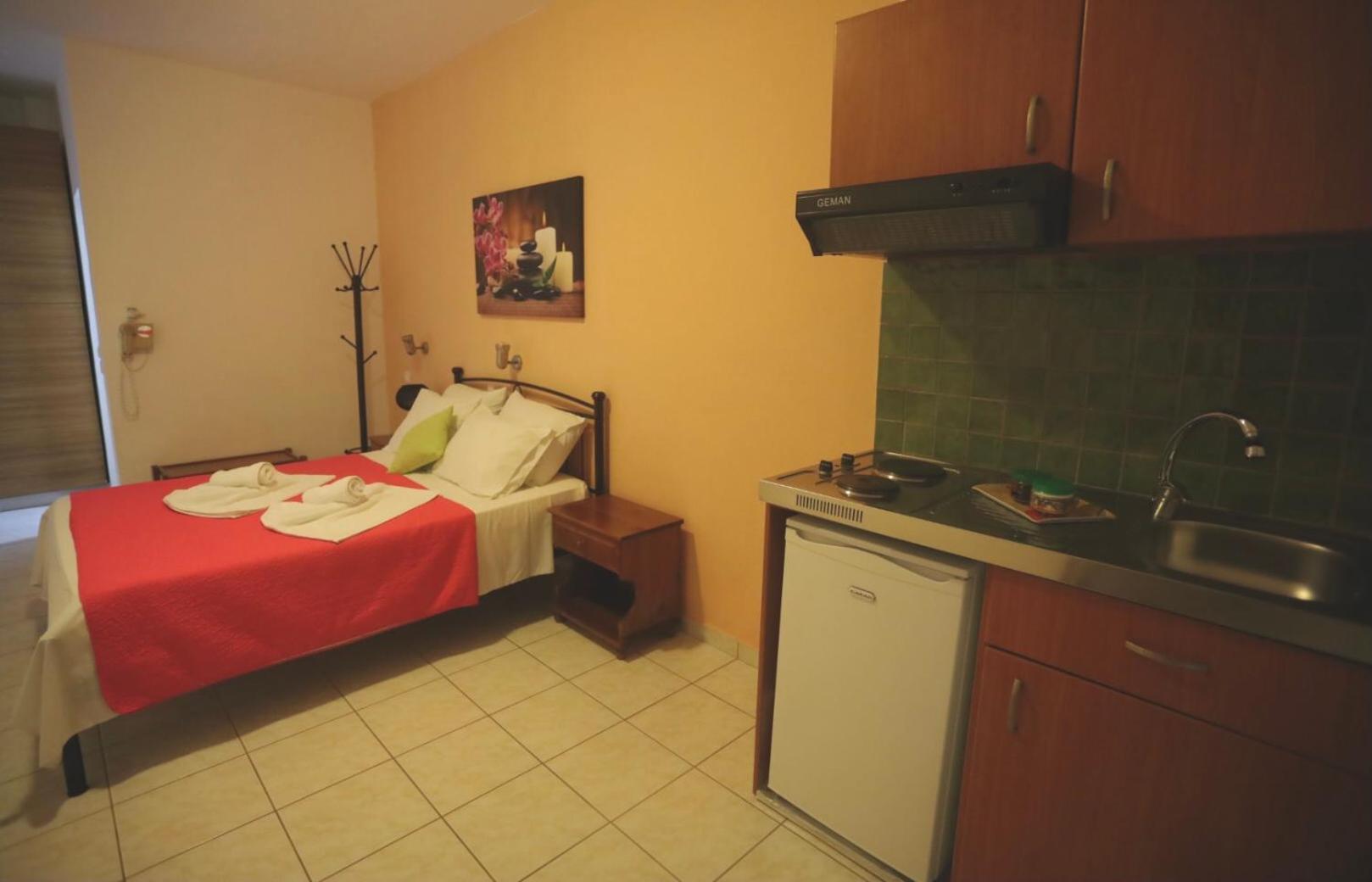 Apartahotel Athena Kythera