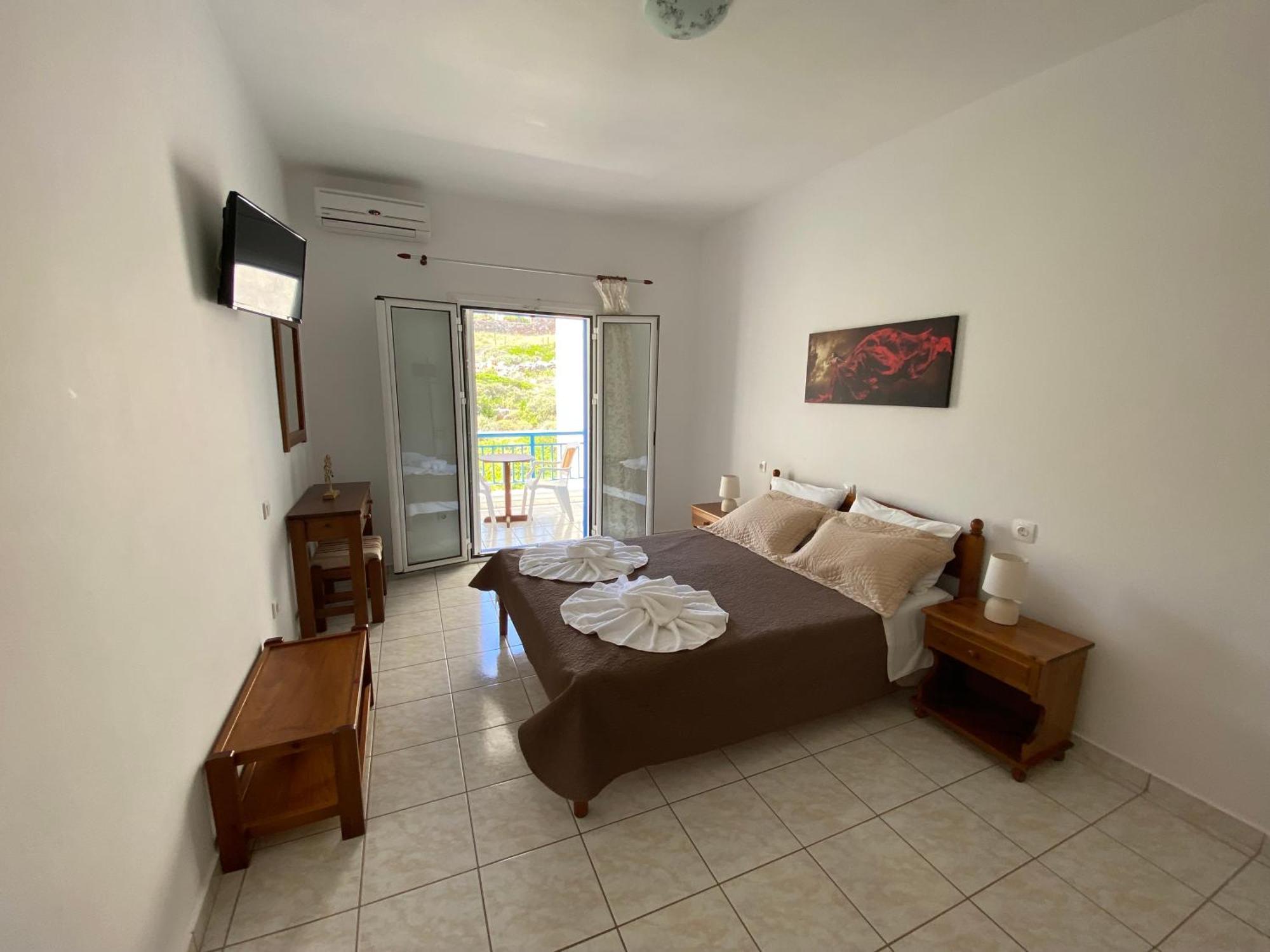 Apartahotel Athena Kythera Diakofti