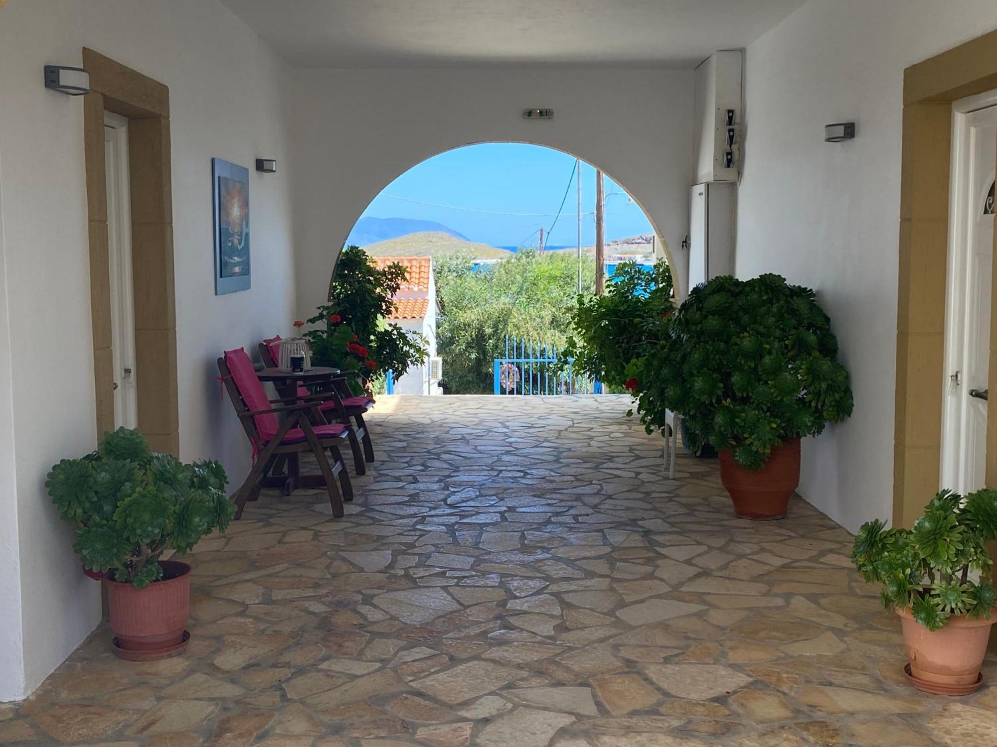 Athena Kythera Hotel apartamentowy *