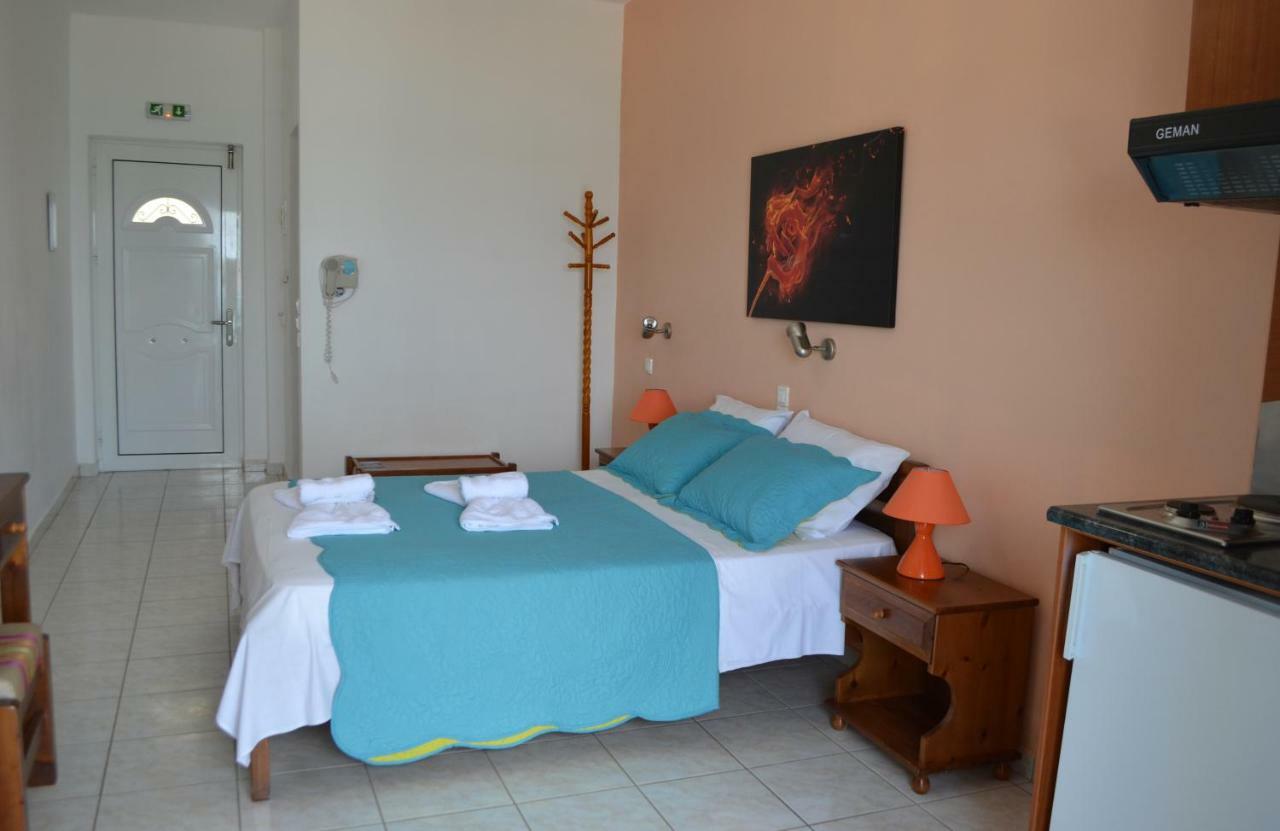 Athena Kythera Apartahotel Diakofti